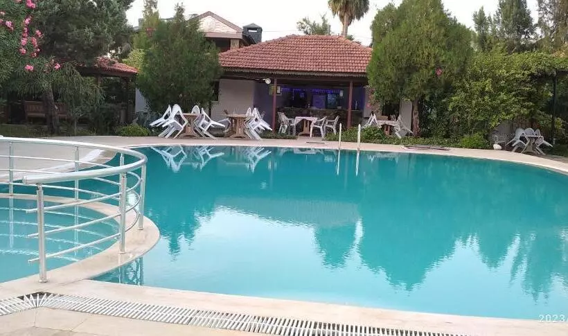 Nosi̇ Otel