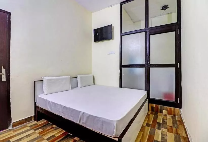 Oyo Hotel Moonlight