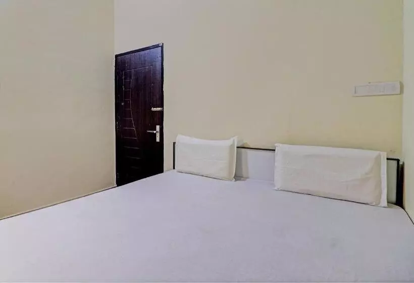 Oyo Hotel Moonlight