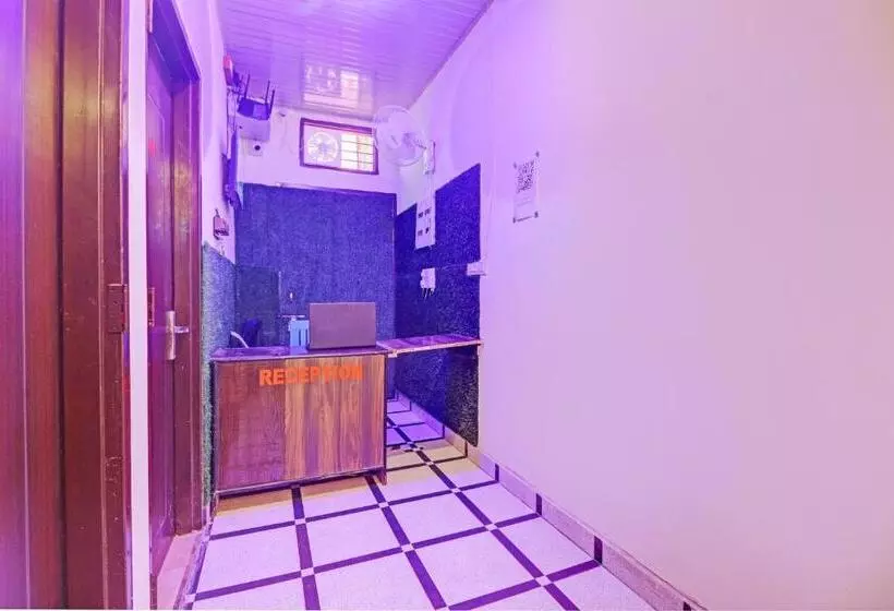 Oyo Hotel Moonlight