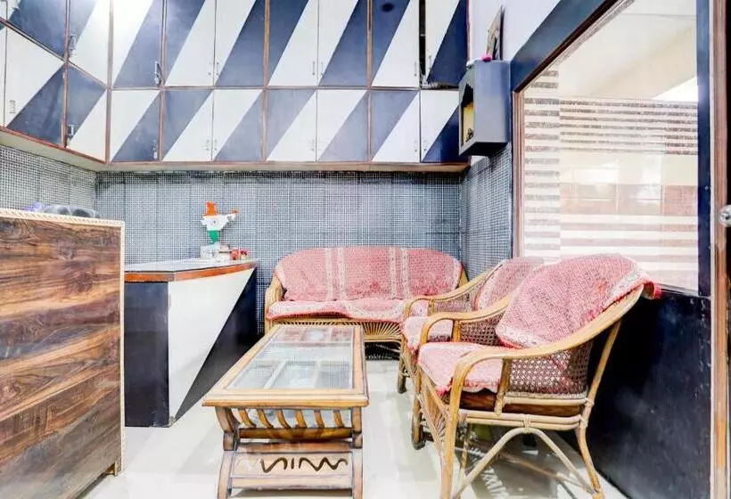 Oyo Hotel Star Galaxy