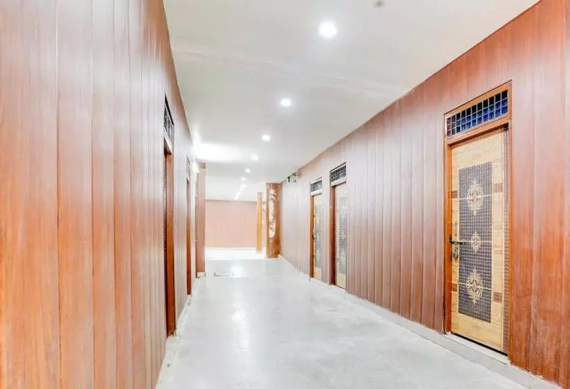 Oyo Hotel Star Galaxy