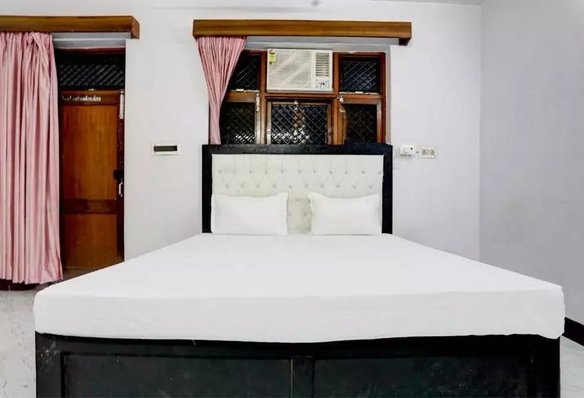 Oyo Hotel Star Galaxy