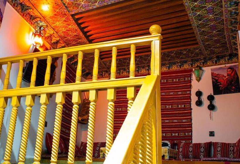 膳宿费 Riaad Hamad