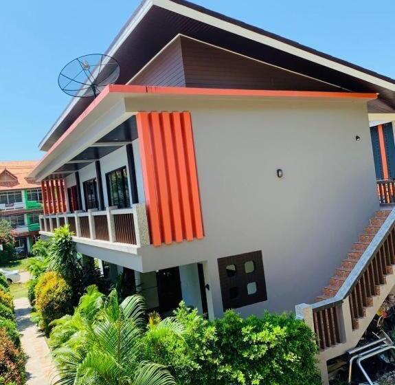 Lomakeskus Lantaphongphiphatmansion