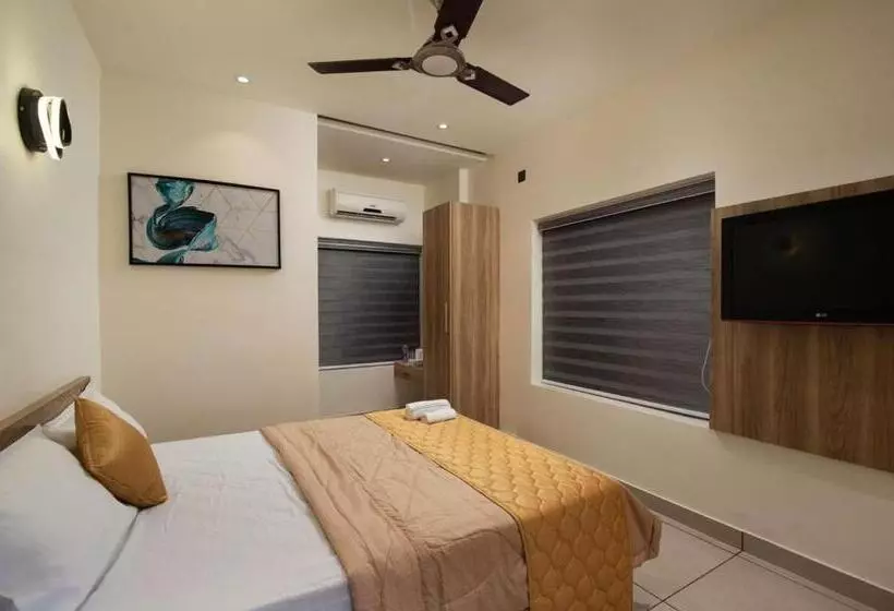 Rosebowl Hotels