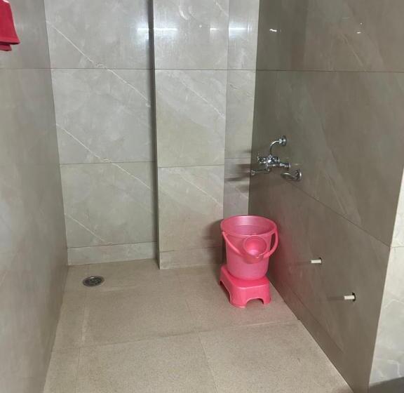 민박 Aston Shimla Hills