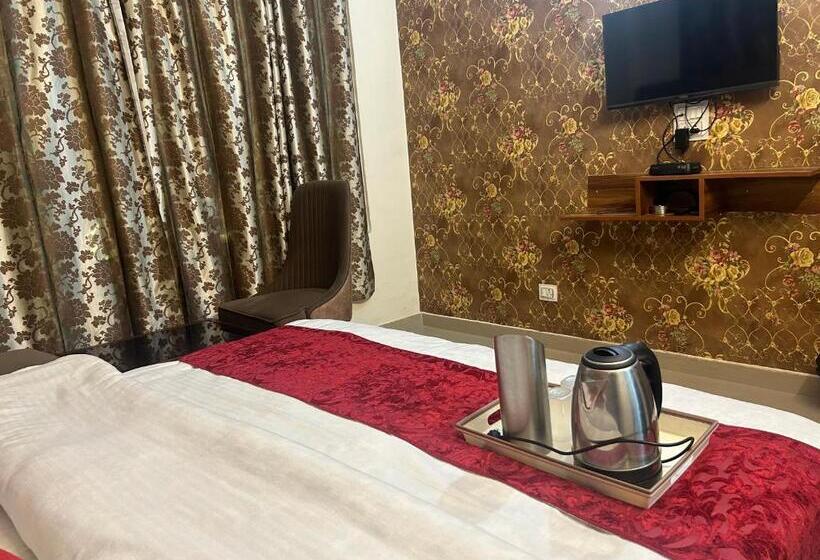 민박 Aston Shimla Hills