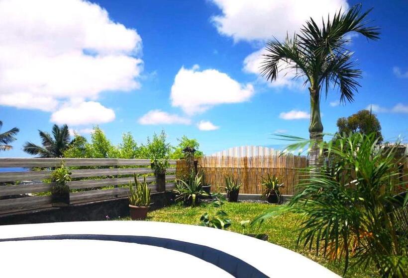 تختخواب و صبحانه Le Panoramique Loft