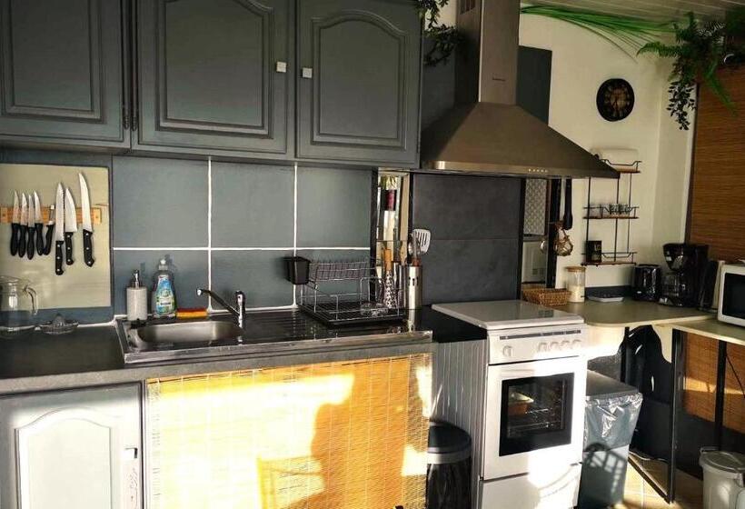 تختخواب و صبحانه Le Panoramique Loft