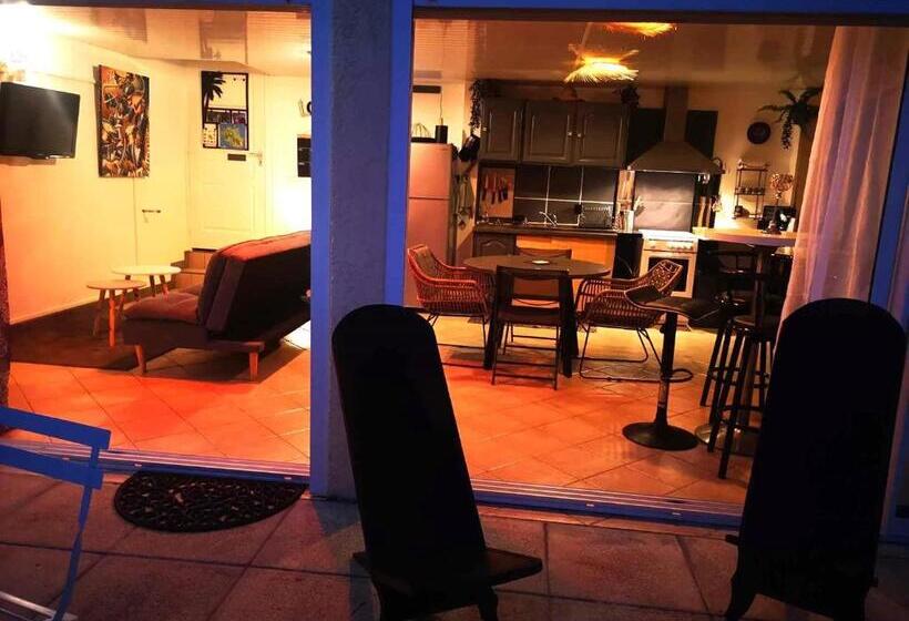 تختخواب و صبحانه Le Panoramique Loft