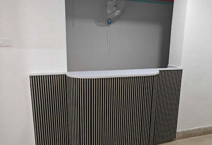 Collection O Hotel Suprassana