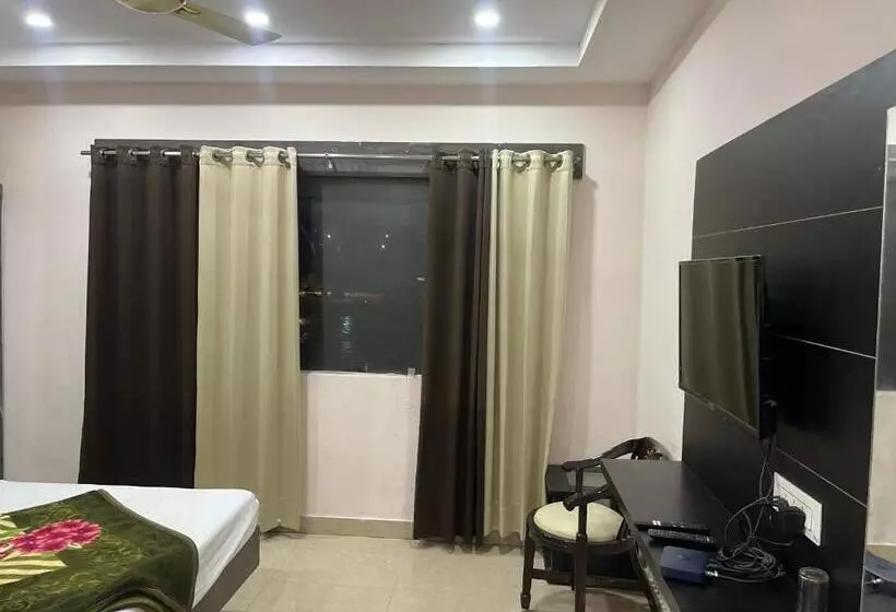 Hotelli Birla House