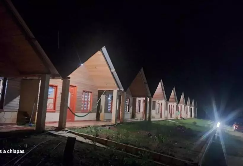 ホテル Cabañas La Frontera Tziscao