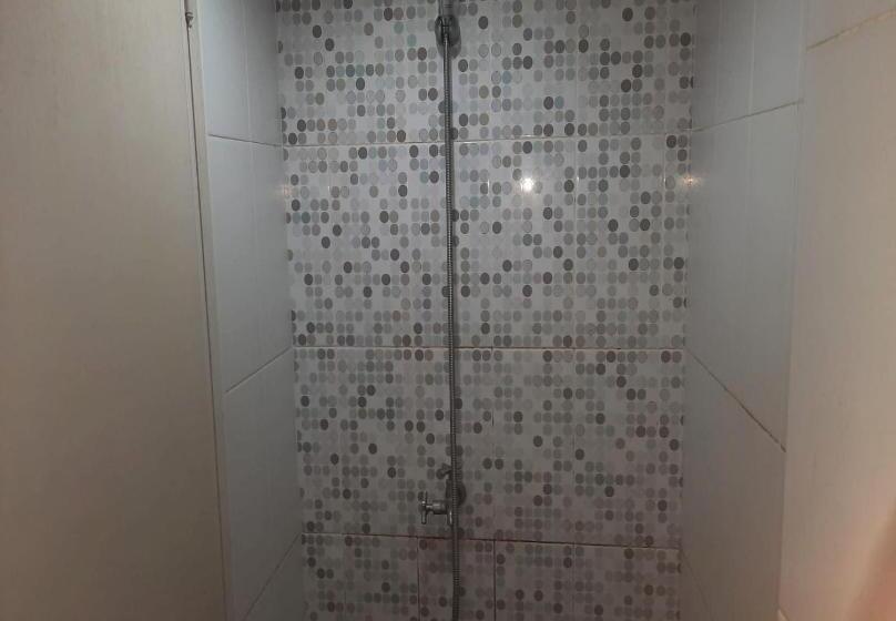 Szálloda Collection O 93386 Apartemen Grand Sentraland By Mira