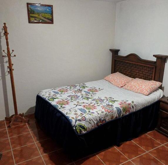 Kapsül Otel Hospedaje Escorza