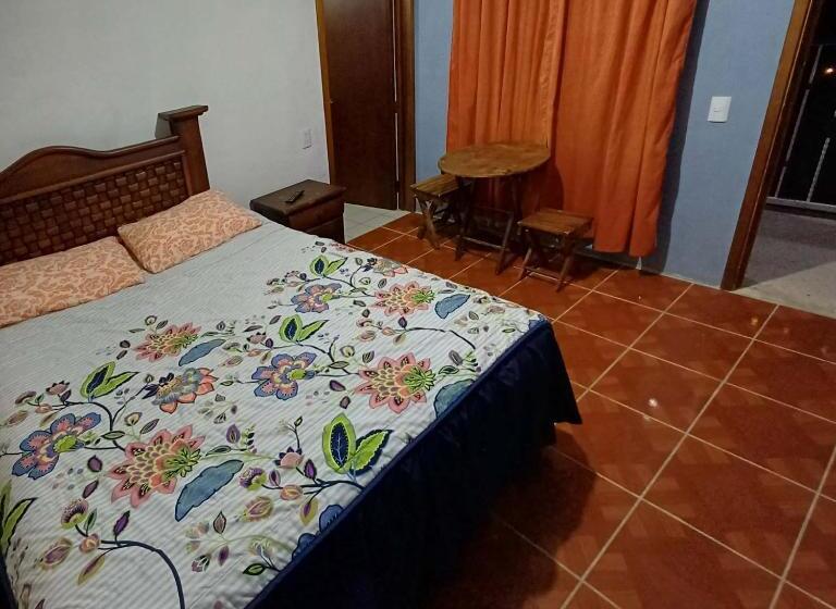 Kapsül Otel Hospedaje Escorza