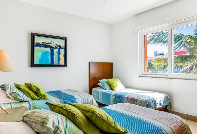 فندق Flamingos Beach 401