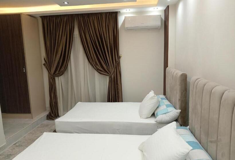 هتل Grand Pyramids View Inn