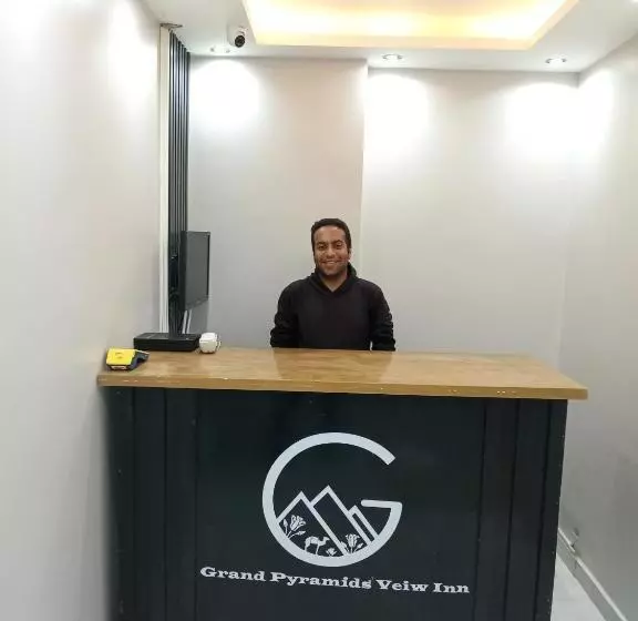 هتل Grand Pyramids View Inn