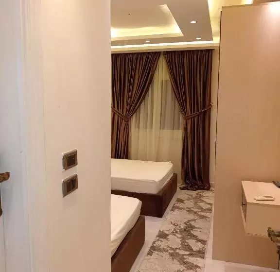 هتل Grand Pyramids View Inn