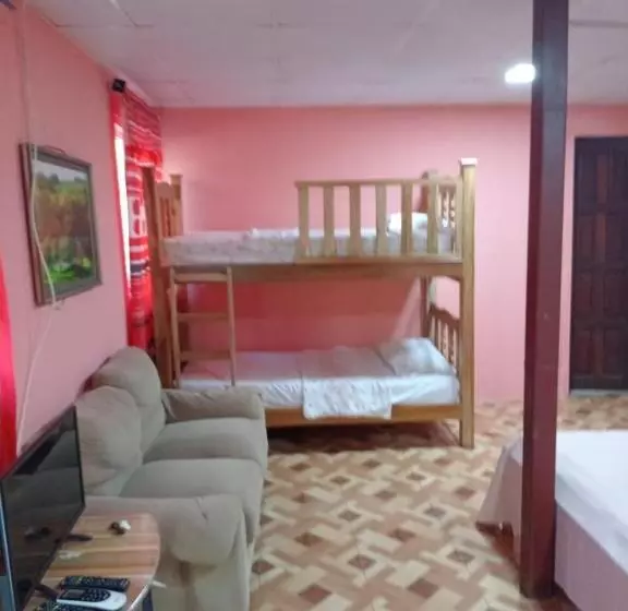 Hotelli Hostal Ebenezer