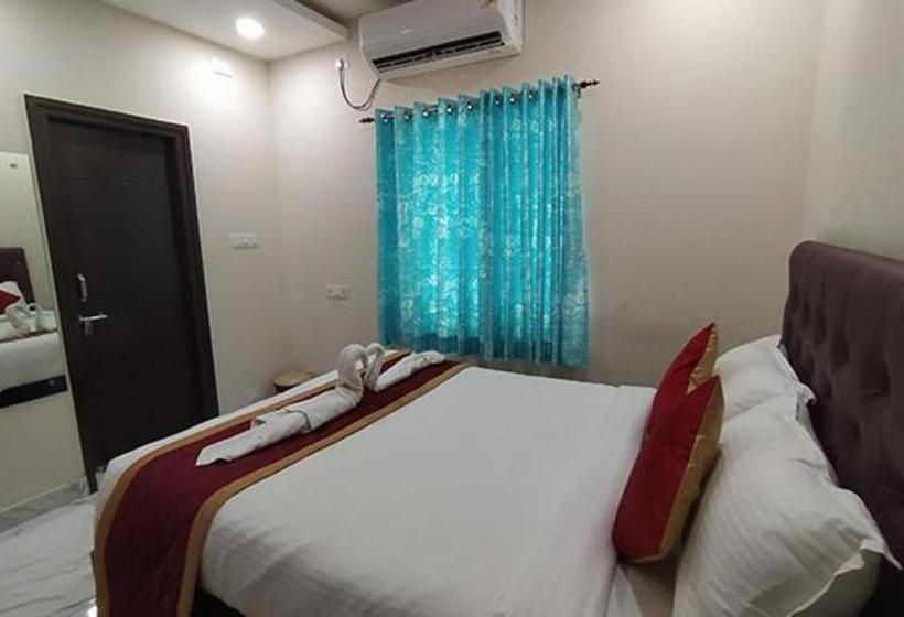 Hotelli Fabexpress 7 Hills Home Stay