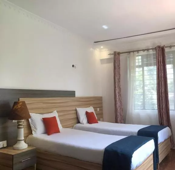 هتل Savwa Resort And Gardens