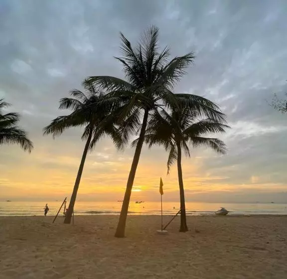 هتل Tanya Phu Quoc
