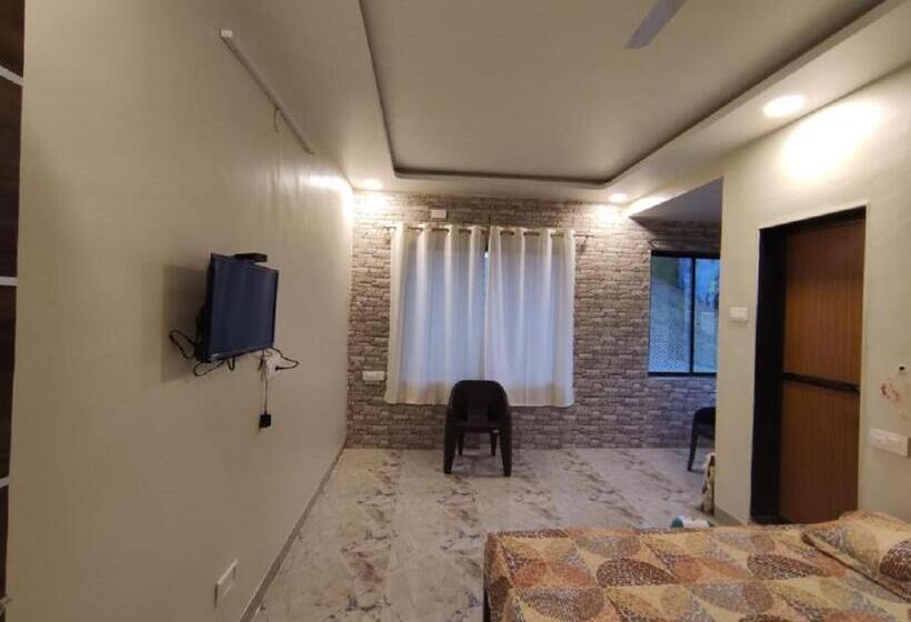 호텔 The Hilltop Residency, Matheran