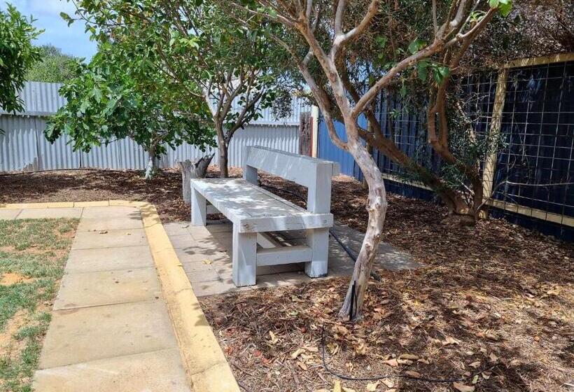 بنسيون Beresford Beach Retreat