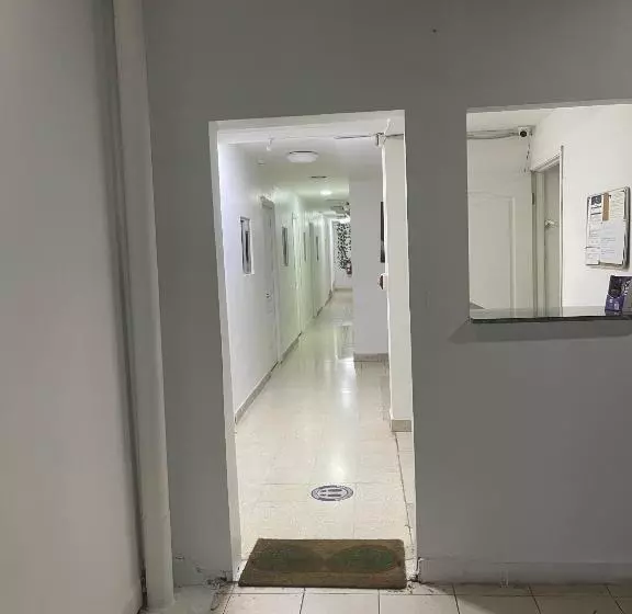 پانسیون Hostal Georgina