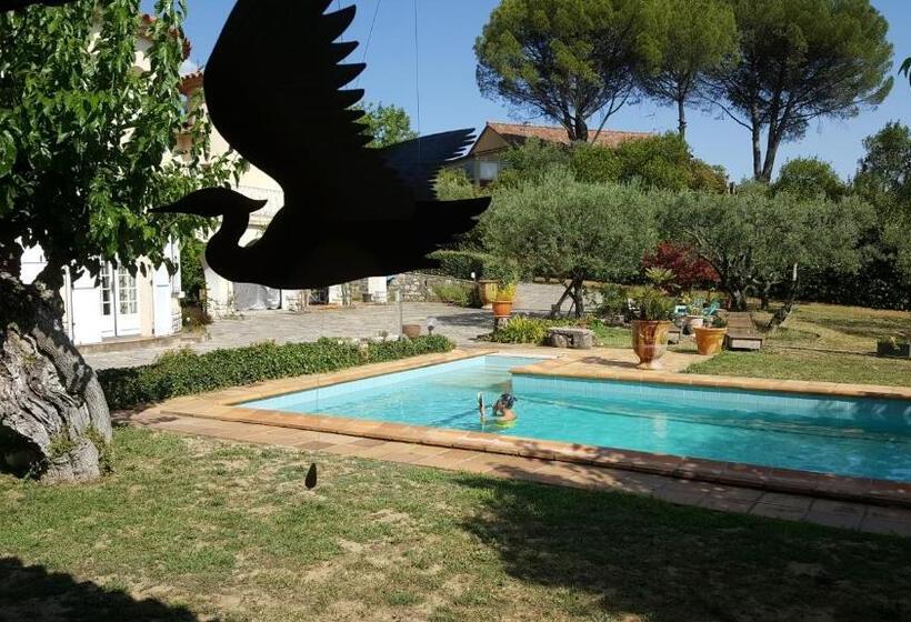 膳宿费 Le Relais Fleuri