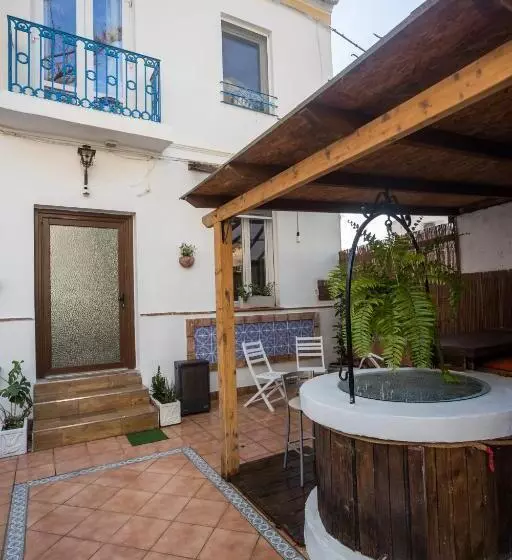 پانسیون Naim Guest House