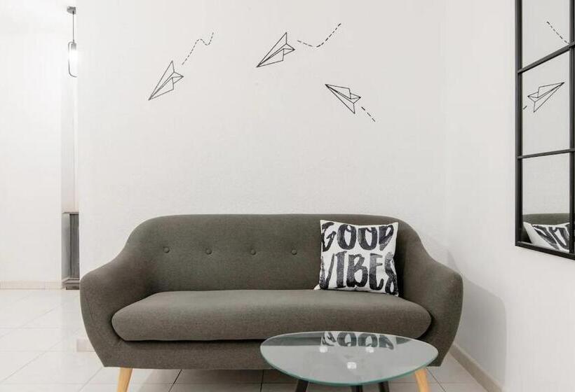 پانسیون Dialezholidays Coliving Los Principes