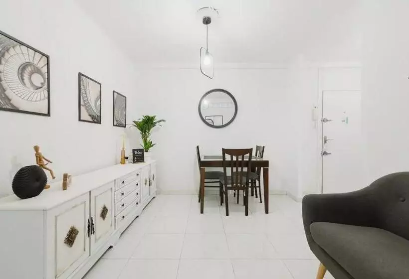 پانسیون Dialezholidays   Coliving Los Principes