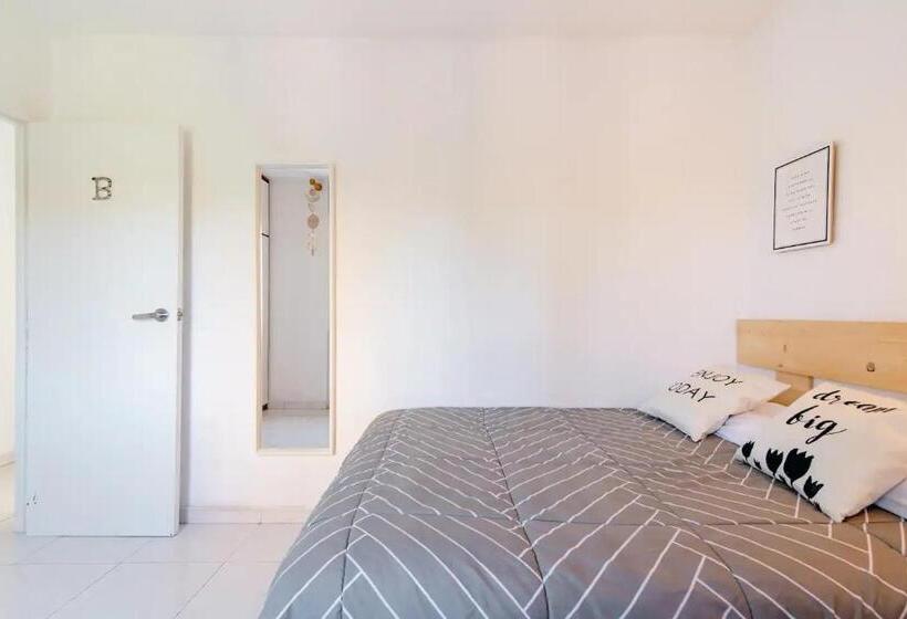 پانسیون Dialezholidays Coliving Los Principes