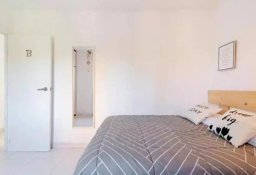پانسیون Dialezholidays   Coliving Los Principes