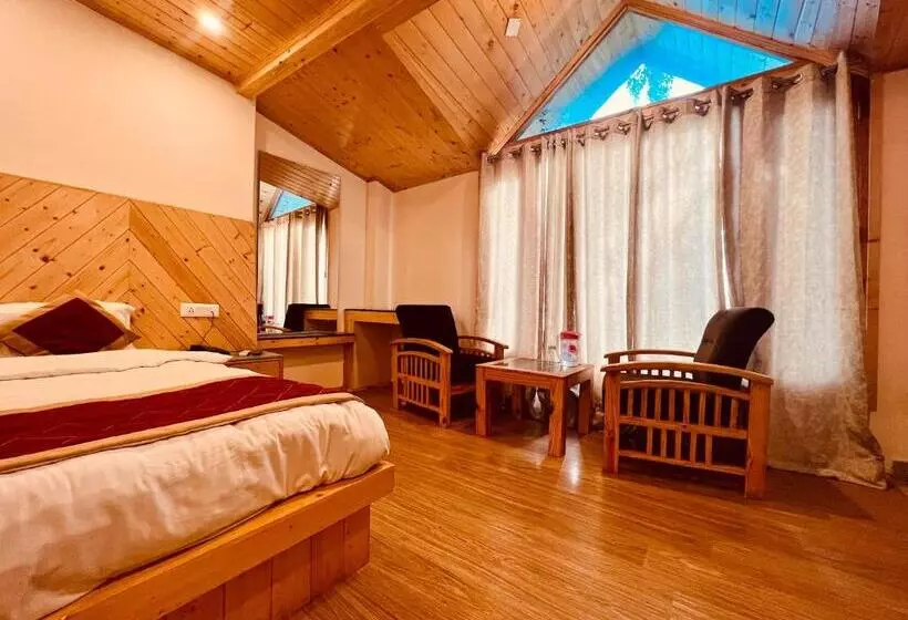 ペンション The Manali Castle   Majestic Mountain Retreat