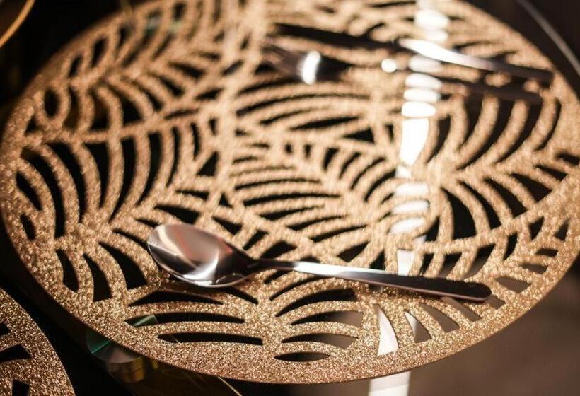 پانسیون Superior Suite Palermo