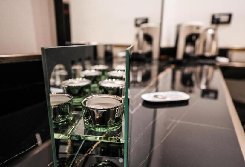 پانسیون Superior Suite Palermo