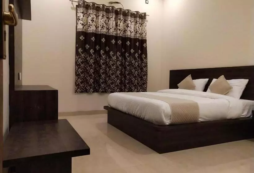 Red Berry Resort