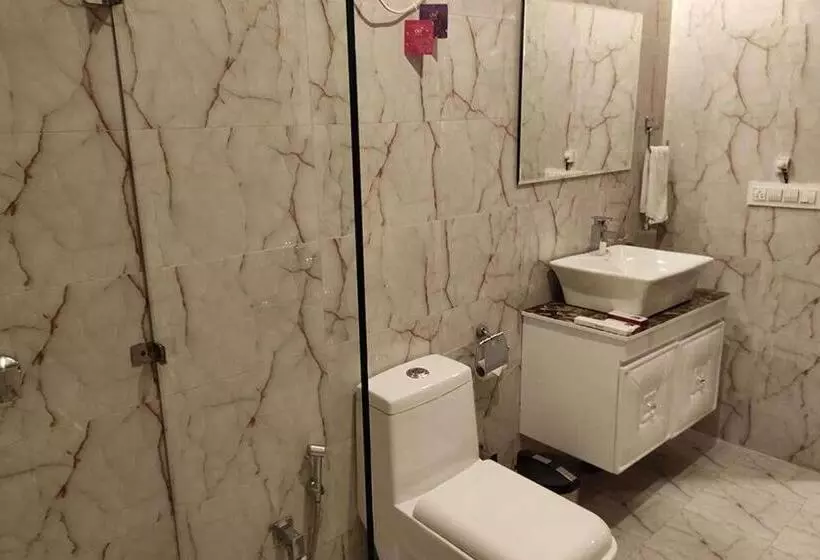 Vrindavan Serenity Hotel & Suites