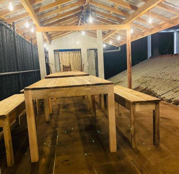 הוסטל Bappa S Place