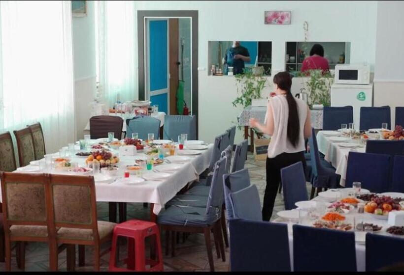 تختخواب و صبحانه демалыс үйі риза гостевой дом