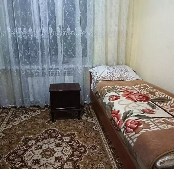 تختخواب و صبحانه Darkhan