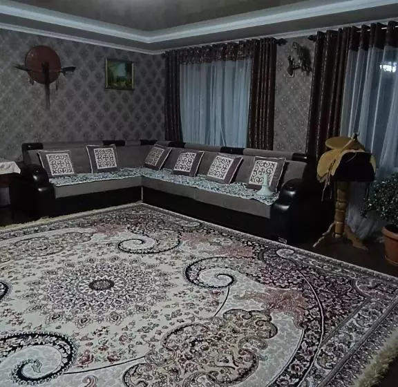 تختخواب و صبحانه Darkhan