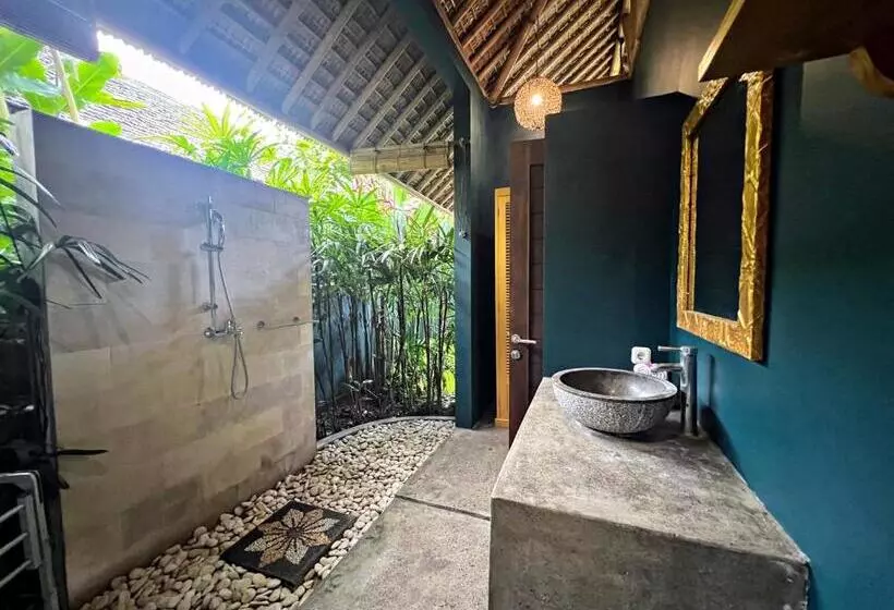 Aamiaismajoitus (B&B) Joyously Raw Villas