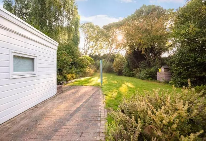 Aamiaismajoitus (B&B) Vakantiehuisje Noé