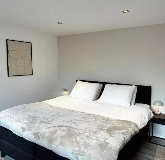 Aamiaismajoitus (B&B) Vakantiehuisje Noé